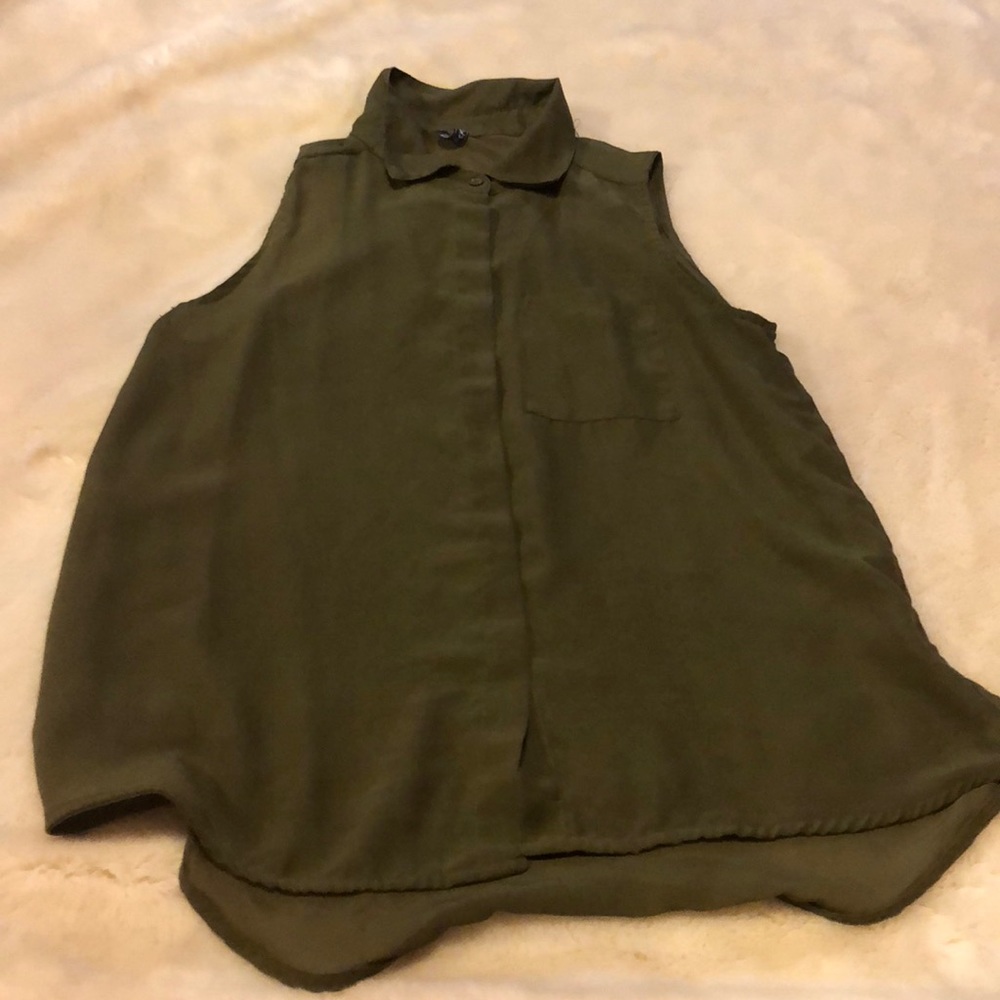 Discovery Clothing Olive Blouse
